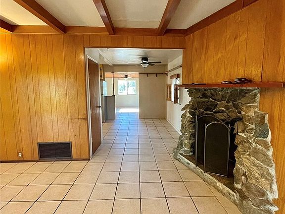 5th image of 7448 Vine Ave