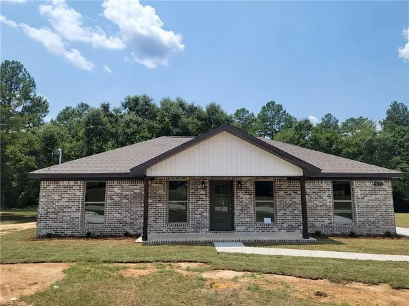 8198 Meadowood Dr, Citronelle, AL 36522