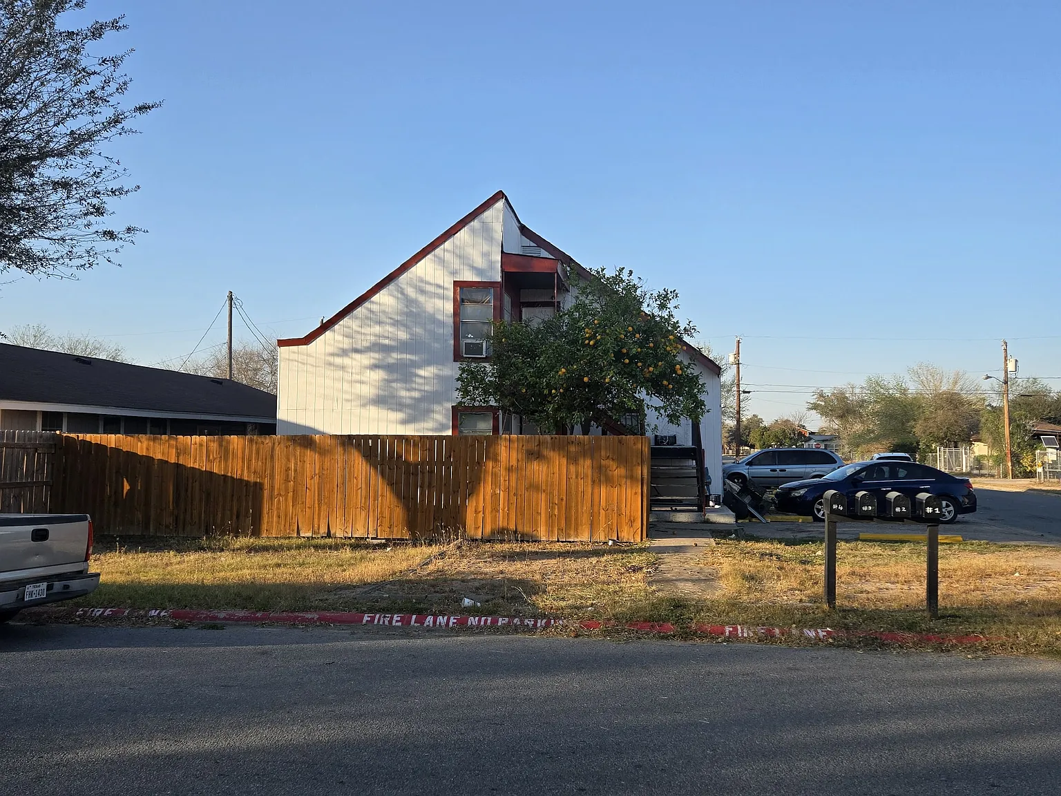 2 bed, $680 — Photo 1