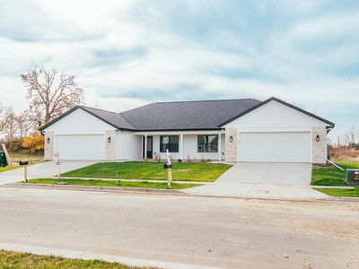 284 Santa Maria Drive, Arlington, WI, 53911