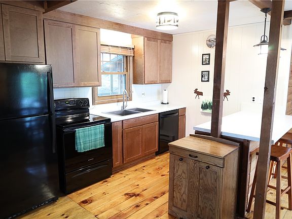4th image of 5417 Ham Lake Road