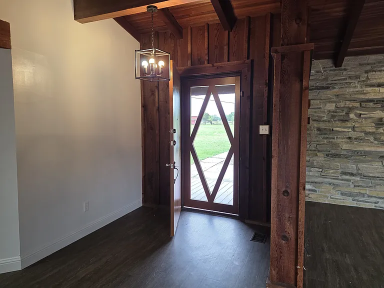 1002 W Bear Creek Rd — Photo 12