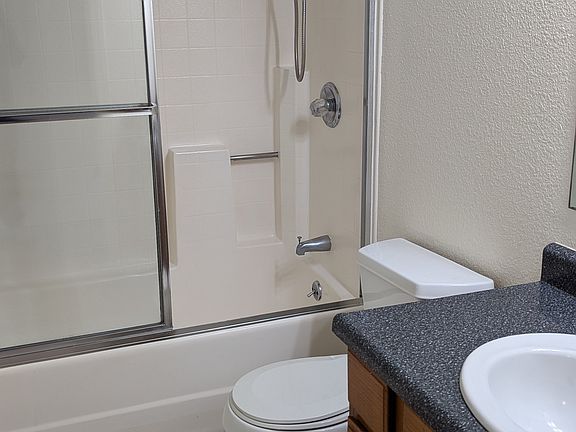3rd image of 455 Alida Way #3