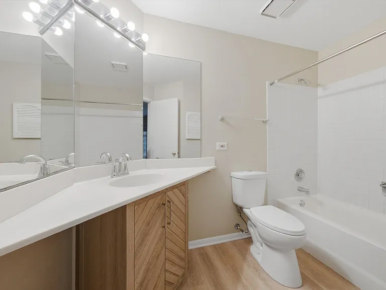 610 Woodhaven Dr — Photo 15
