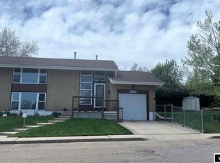 950 Illinois Ave, Casper, WY 82609