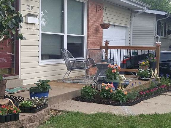 3rd image of 210 Humes Ln