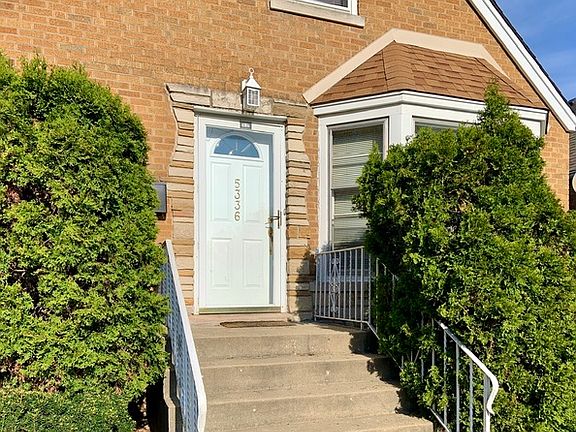 3rd image of 5336 N McVicker Ave
