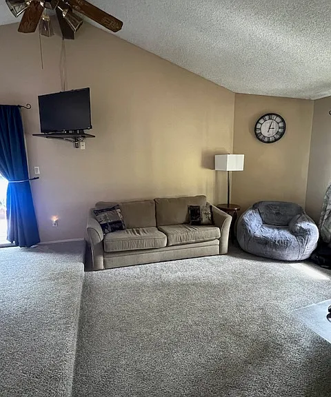 4004 Pearl Rd — Photo 16
