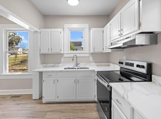 411 W I St, Erwin, NC 28339