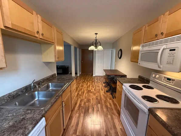 535 19th St NW APT 36, Rochester, MN 55901