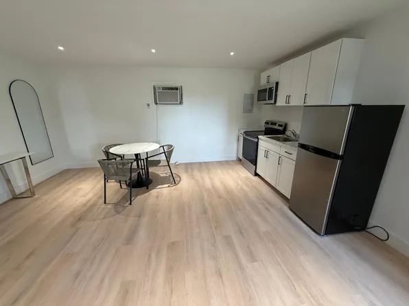 4105 Poinsett St, North Myrtle Beach, SC