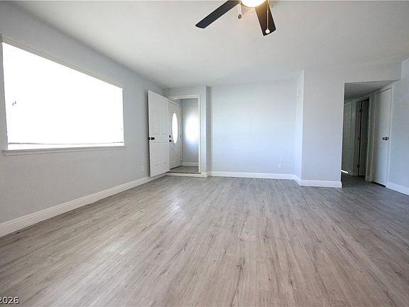 4th image of 5075 San Anselmo St