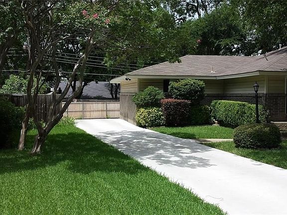 3rd image of 3661 Coral Gables Dr