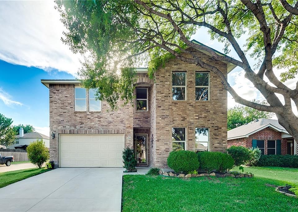 1st image of 2500 Pecan Dr