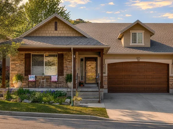 1370 E Meadow Valley Dr, Draper, UT 84020