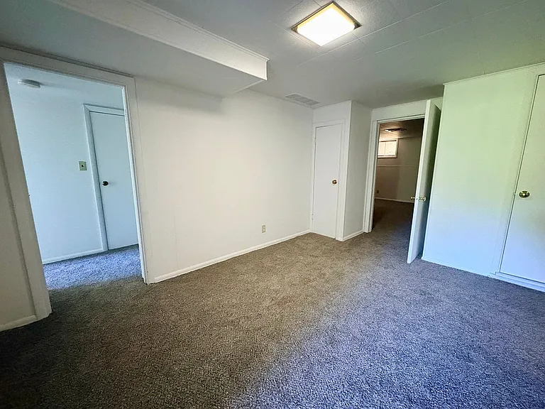2480 S Edmunds St — Photo 30