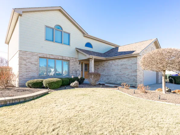 8103 Wheatfield Dr, Frankfort, IL 60423