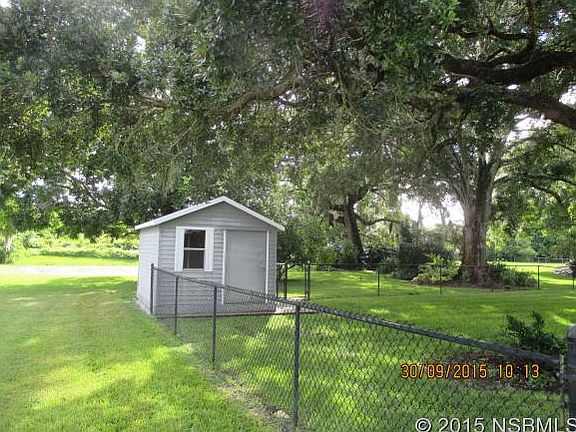 3rd image of 2525 Glenwood Dr