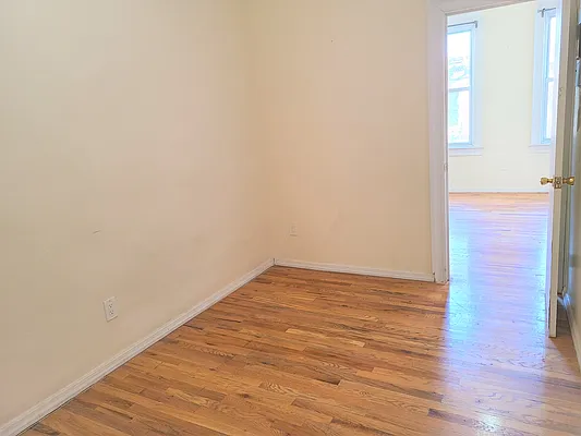 Rented by Virtual Real Estate | media 15