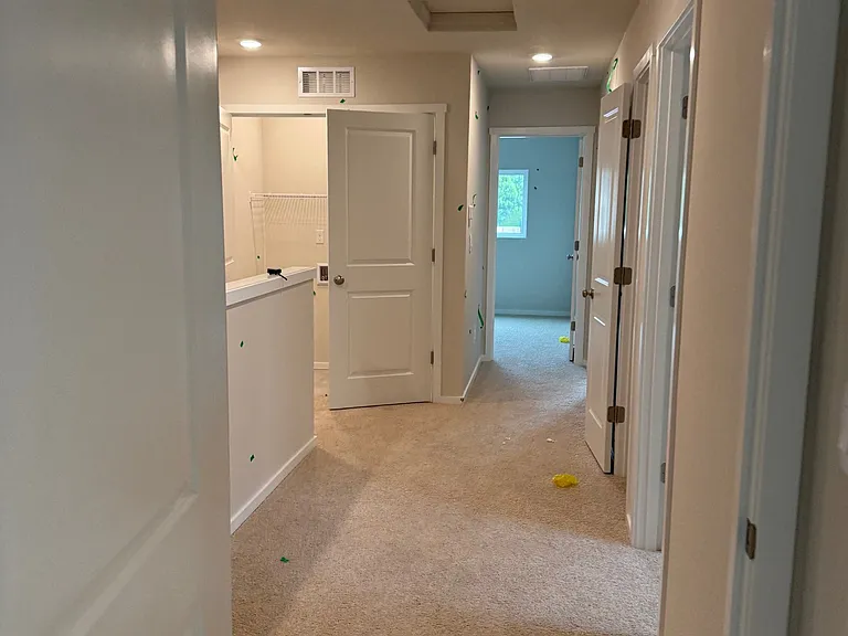 1100 SE 193rd Pl — Photo 4