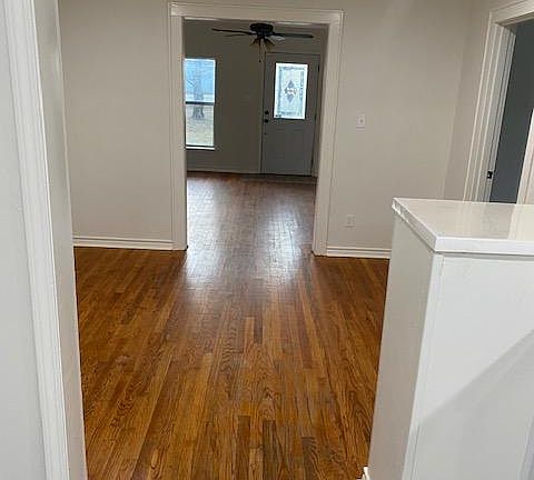 5th image of 9650 Tammy Ave
