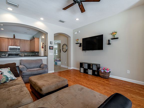4th image of 13208 Old Florida Cir