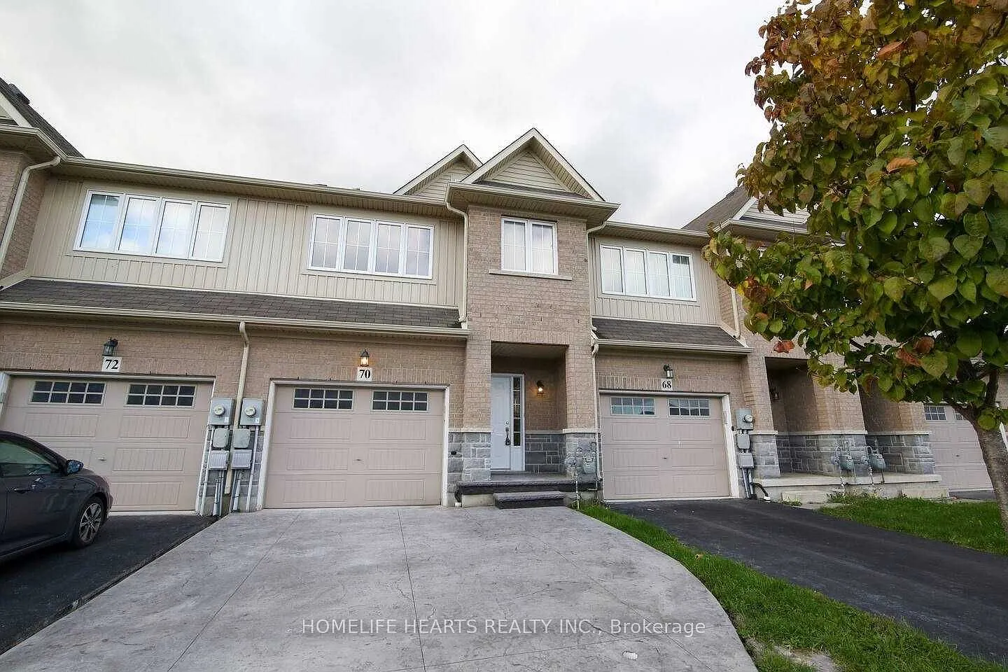 3 bed, $4,500 — Photo 1