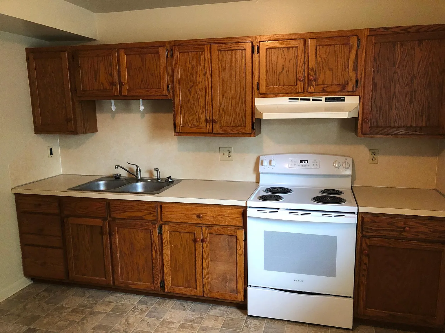 2 bed, $1,150 — Photo 2