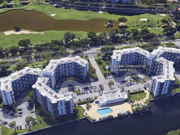 3401 N Country Club Dr #421, Miami, FL 33180