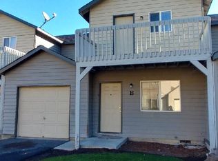 2053 SW Timber Ave APT A, Redmond, OR 97756