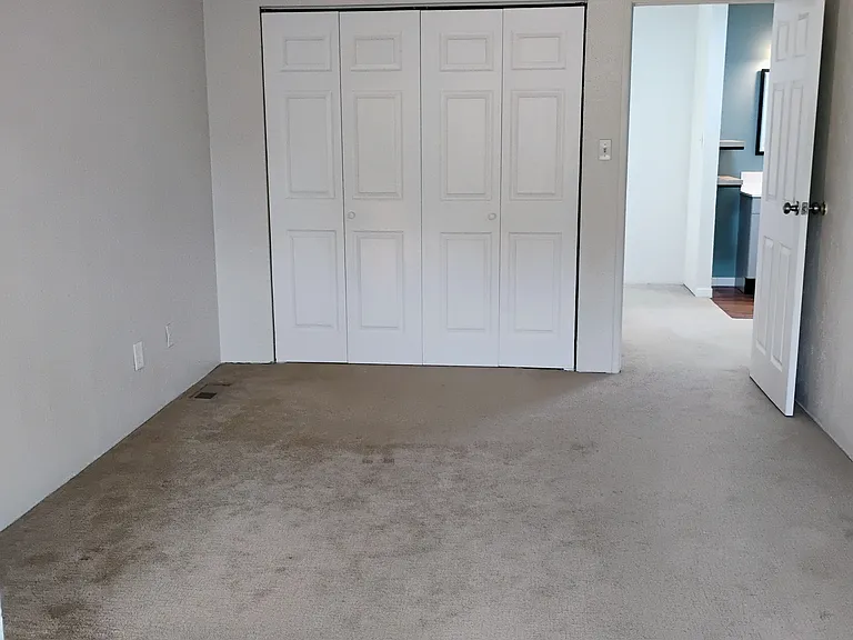 1579 Hooker St #B — Photo 14