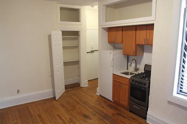 Rented by Bohemia Realty Group | media 11