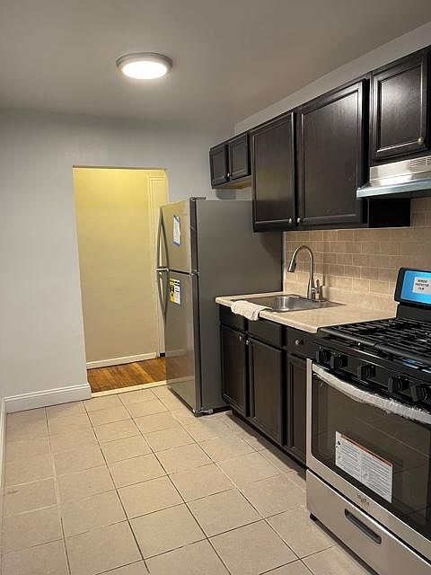 1st image of 1625 Rockaway Pkwy #4O