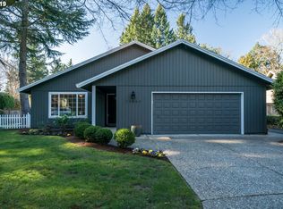 15865 Boones Way, Lake Oswego, OR 97035