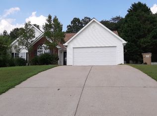 6229 S Port Dr, Flowery Branch, GA 30542