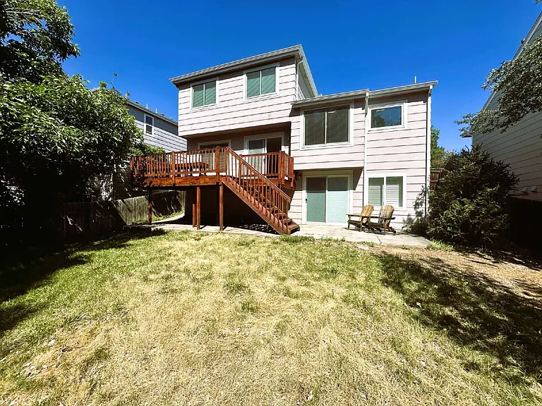 10542 Holyoke Dr — Photo 27