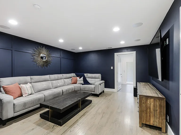 4139 Allencrest Ln — Photo 28