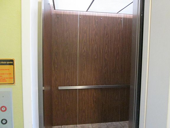 5th image of 384 Redondo Ave Unit 403