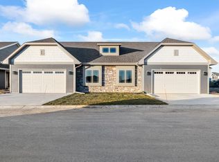 655 Lambert Ct, Slinger, WI 53086