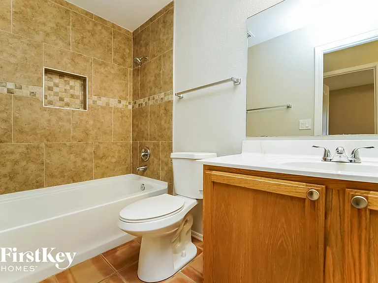 2530 W Cezanne Cir — Photo 13