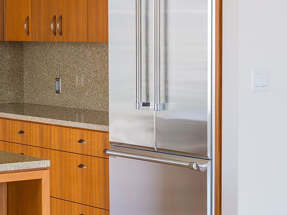 4th image of 35 E 100 S APT 1901
