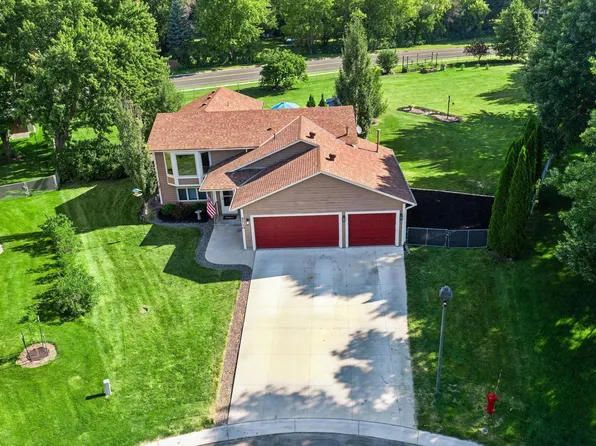 5710 W 139th St, Savage, MN 55378