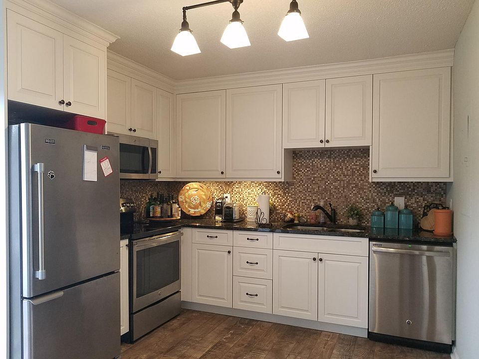 1st image of 507 Stinson Dr APT C3