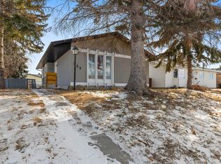 259 Manora Cres NE, Calgary, AB T2A4S4