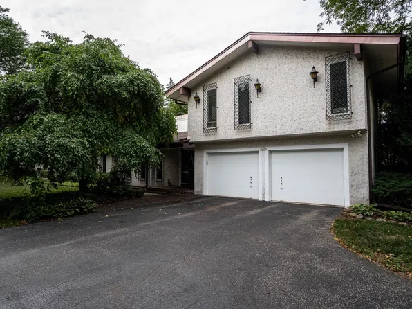 14975 San Raphael DRIVE, Brookfield, WI 53005