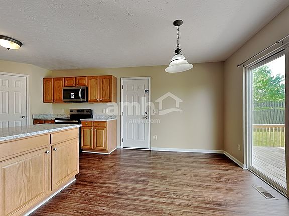 5th image of 1231 Edgebrook Ct
