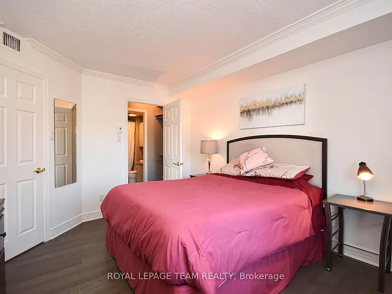 959 N River Rd #203 — Photo 17