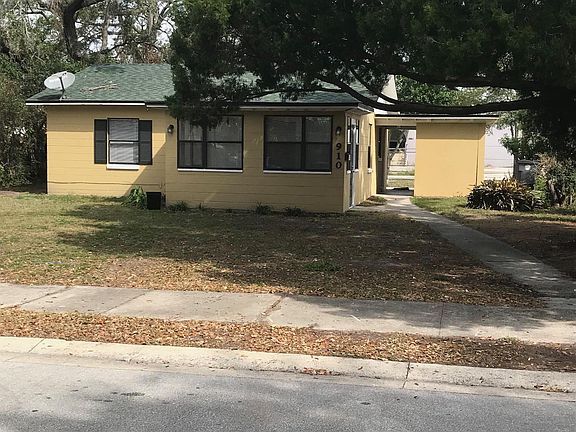 4th image of 910 Carver St