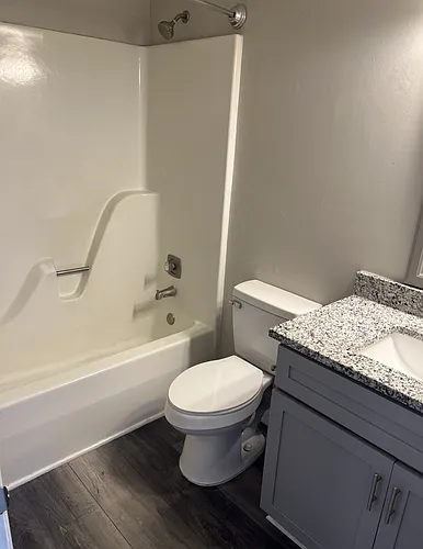 589 Starlight Dr Photo 1