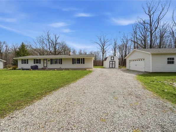 9934 State Route 700, Mantua, OH 44255